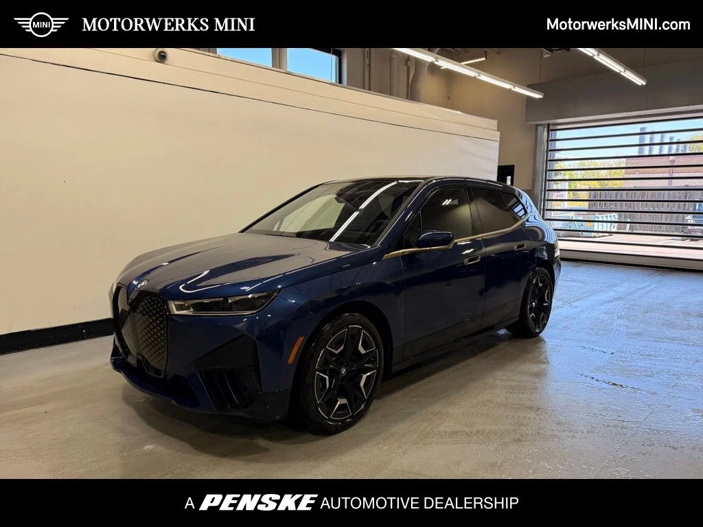 2023 BMW iX xDrive50's photo