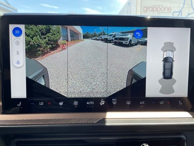 New 2025 Eruption Green Metallic Ford Outer Banks® image 28