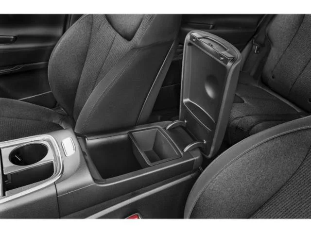Used 2023 Serenity White Pearl Hyundai SE image 18