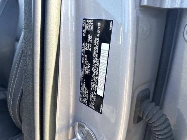 Used 2023 Silver Volvo Ultimate image 28