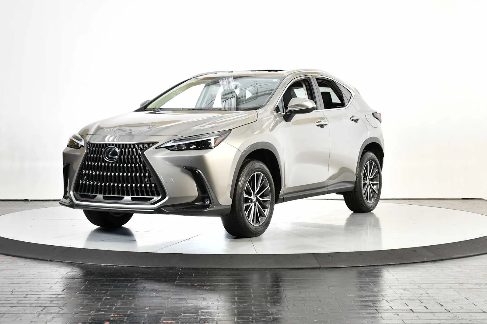 レクサスＮＸ250 Certified Pre-Owned 2025 Lexus NX 250 Premium Sport Utility in