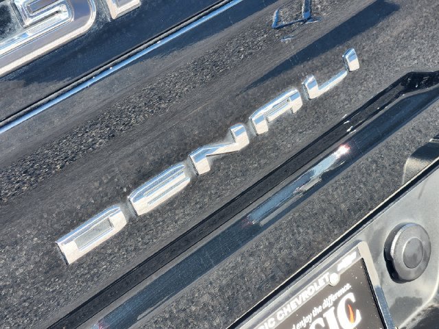 2026 GMC Sierra 3500HD Denali Ultimate - Photo 12