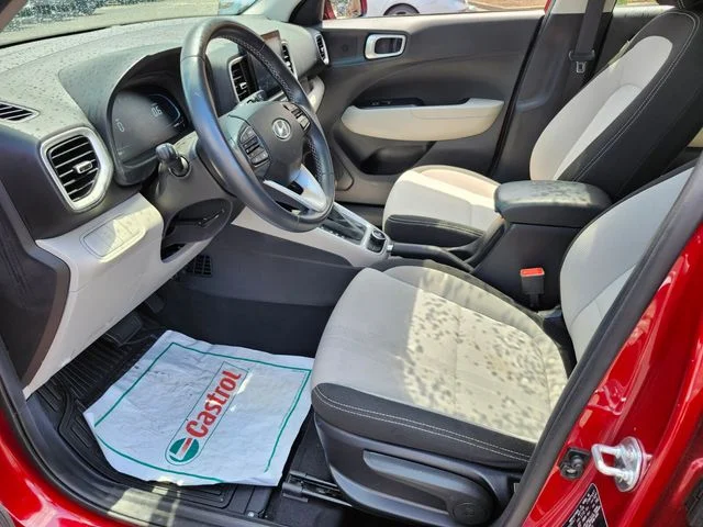 Used 2024 Red Hyundai SEL image 10