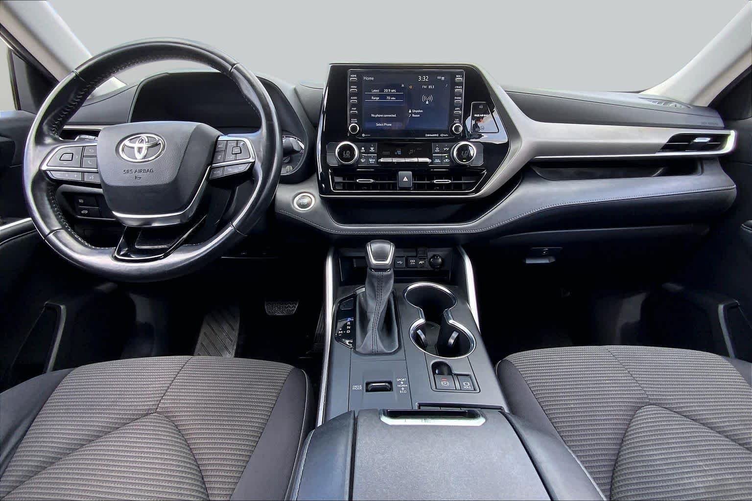 Used 2021 Magnetic Gray Metallic Toyota LE image 15