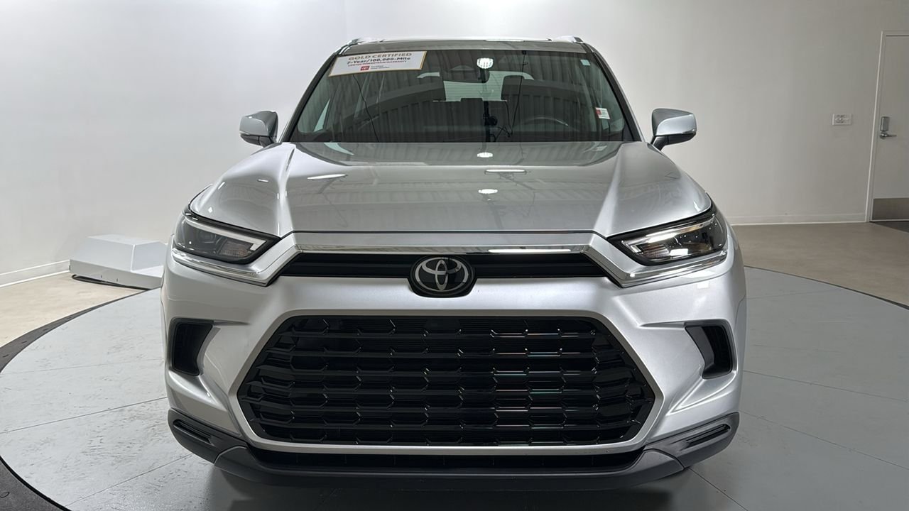 Used 2024 Silver Toyota XLE image 2