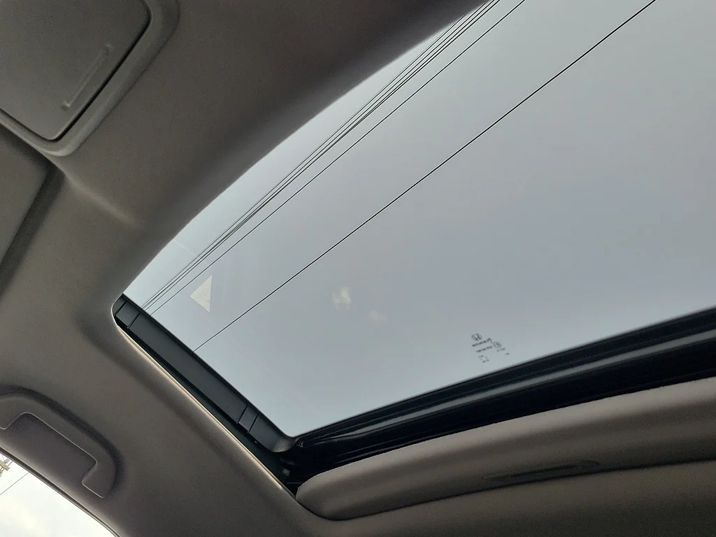 Certified Used 2026 Sonic Gray Pearl Honda RTL image 30