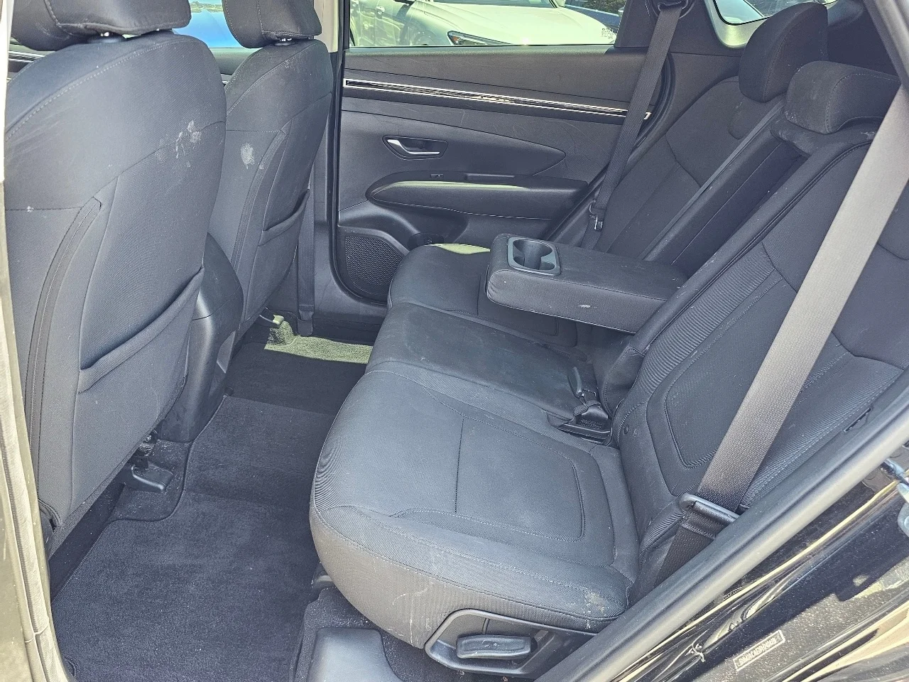 Used 2023 Phantom Black Hyundai SE image 6