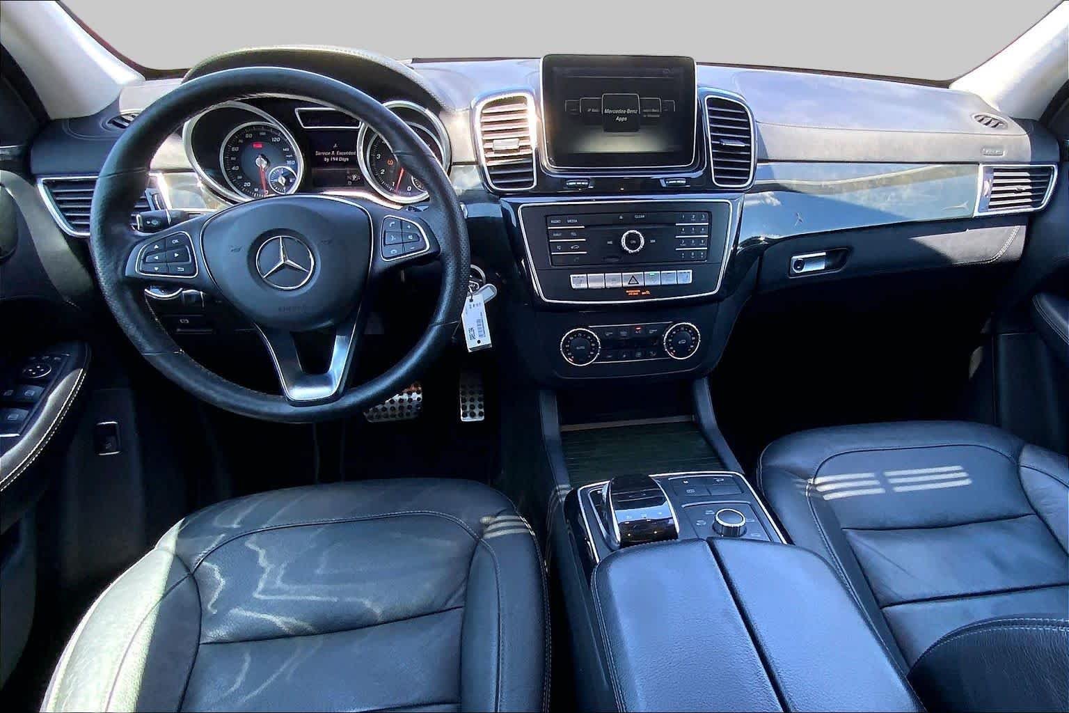 Used 2016 Polar White Mercedes-Benz GLE 400 image 16