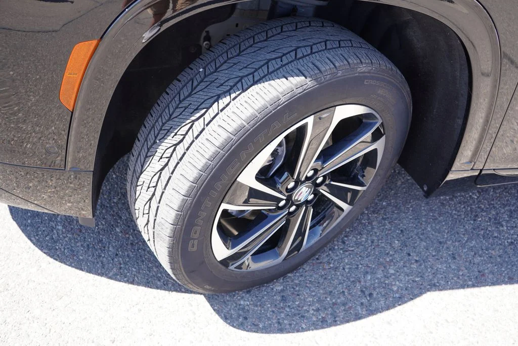 2025 Buick Enclave Sport Touring - Photo 13