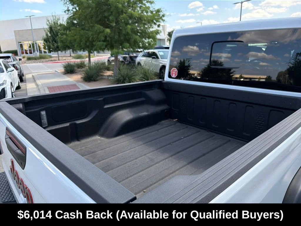 New 2026 Bright White Clearcoat Jeep Mojave image 37