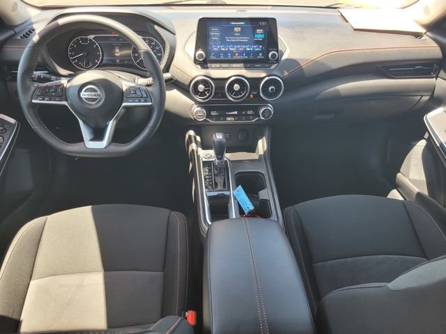 Used 2022 Gray Nissan SR image 16
