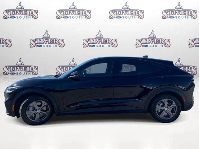 Certified Used 2023 Black Ford Select image 6