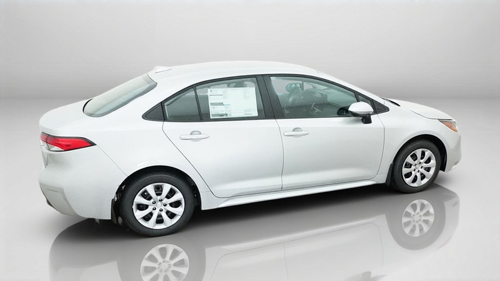 New 2027 Classic Silver Metallic Toyota LE image 38
