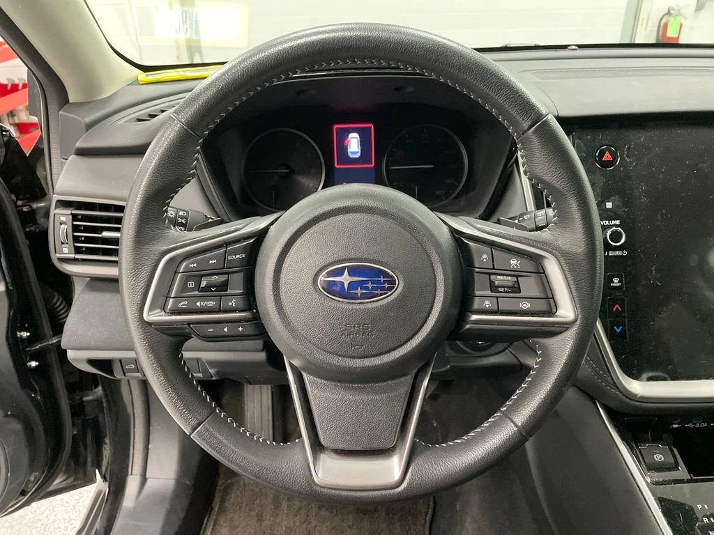 Used 2025 Crystal Black Silica Subaru Premium image 6