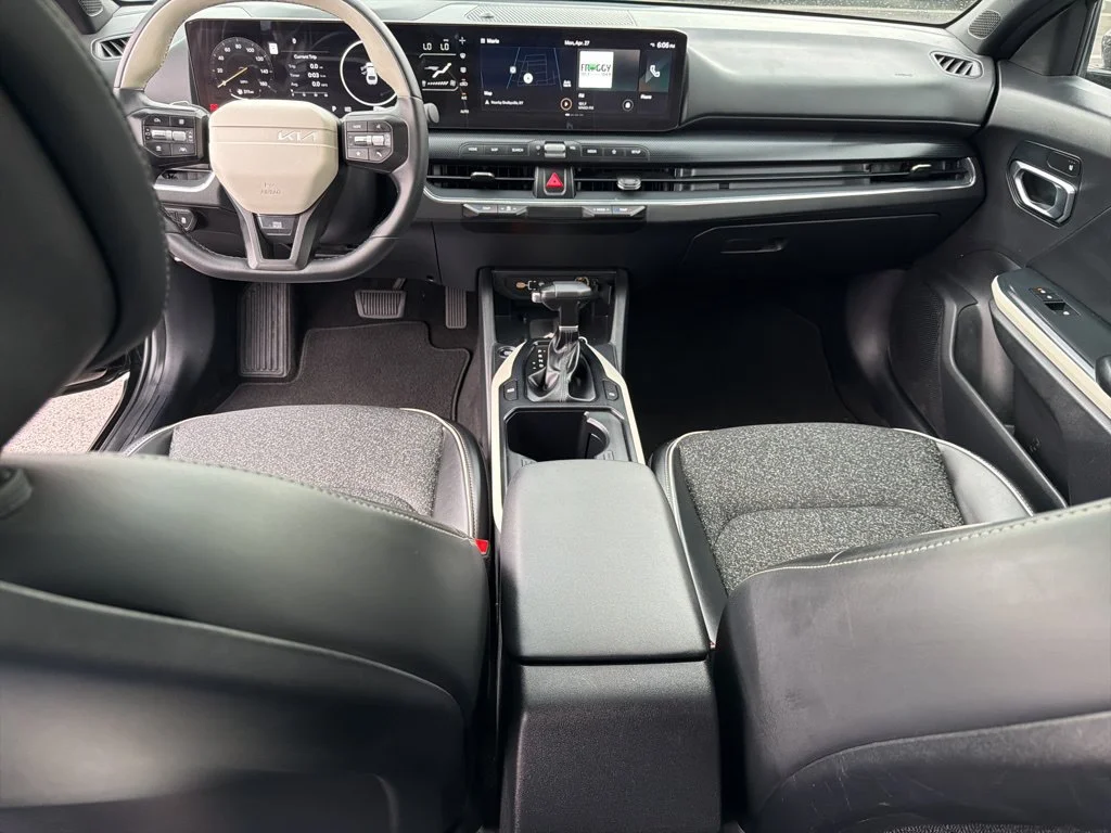 Used 2025 Aurora Black Kia GT-Line image 12