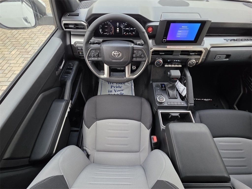 2025 Toyota Tacoma TRD Sport - Photo 28