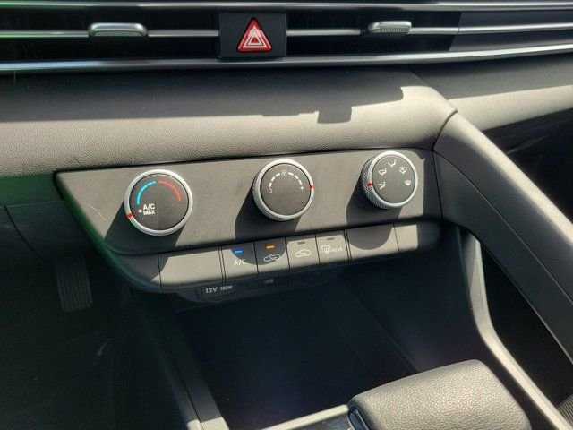 2026 Hyundai Elantra SE - Photo 26