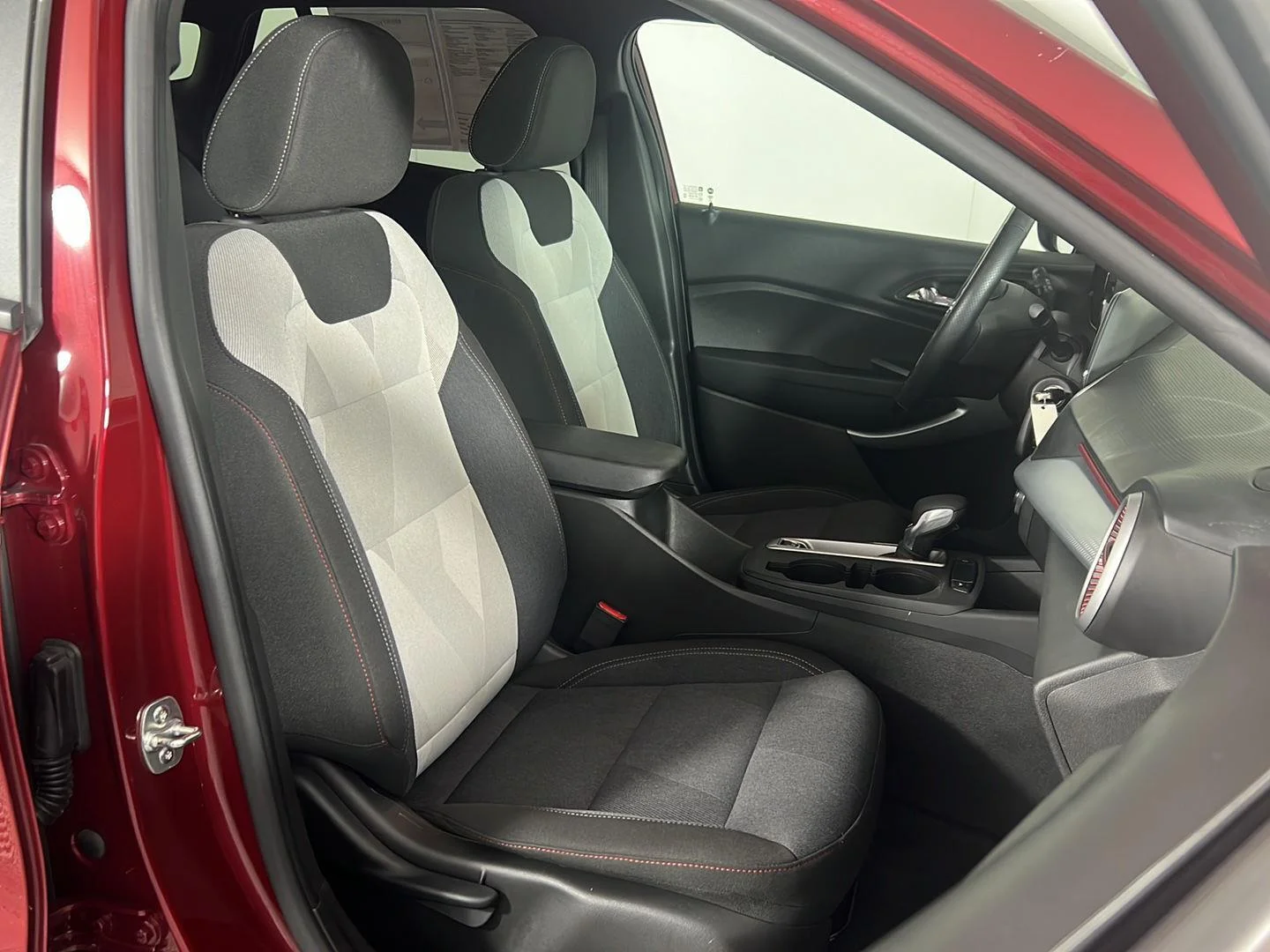 Used 2024 Crimson Metallic Chevrolet 1RS image 2