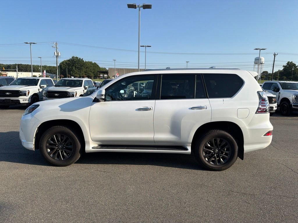 Used 2023 Eminent White Pearl Lexus 460 image 7