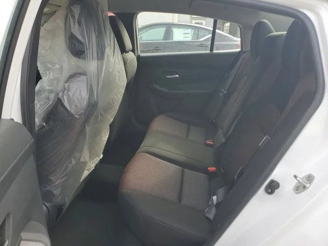 New 2026 Aspen White TriCoat / Super Black Two-tone Nissan SR image 6