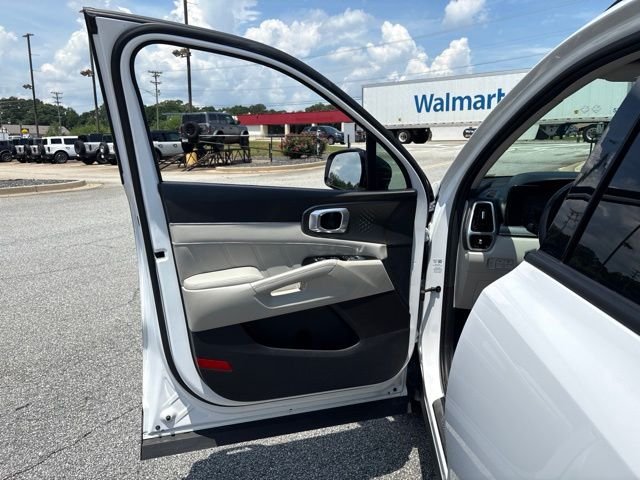 Used 2022 Glacial White Pearl Kia SX image 10