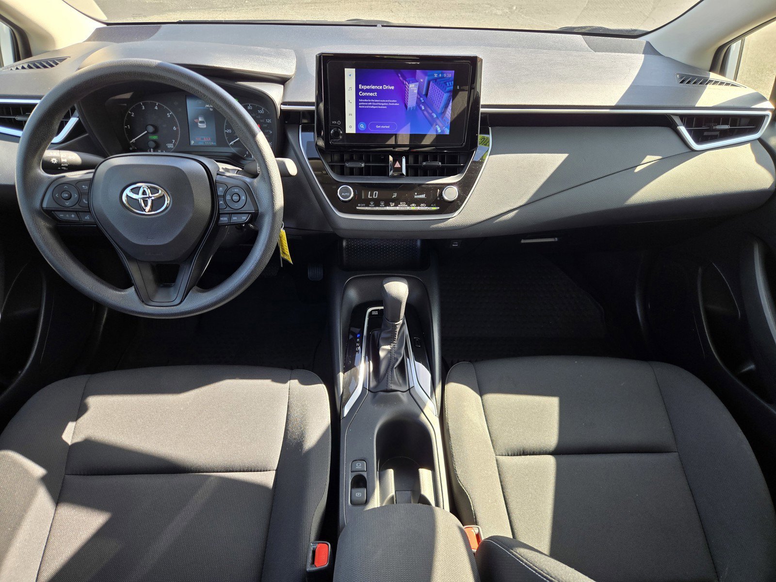 Used 2025 White Toyota  image 13
