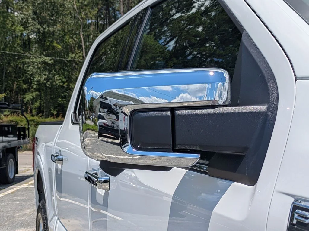 New 2026 Oxford White Ford Lariat image 12