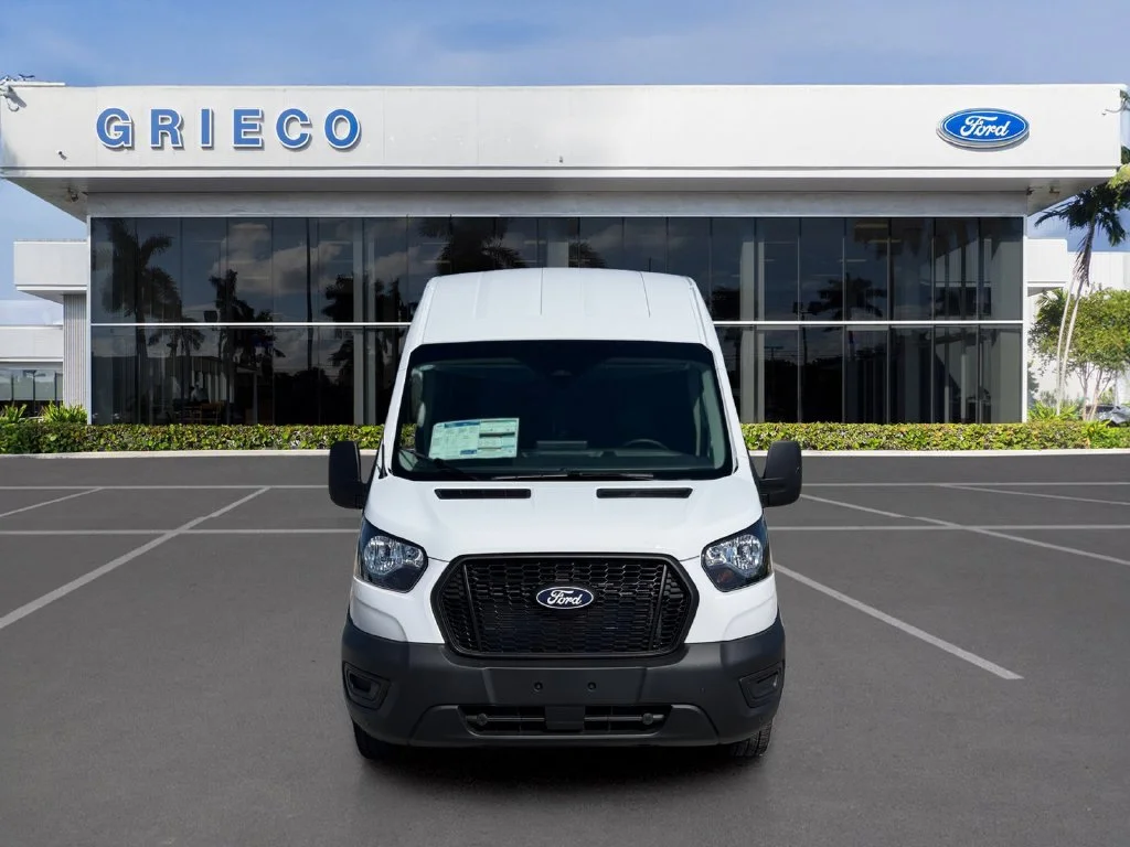 New 2027 White Ford Base image 2