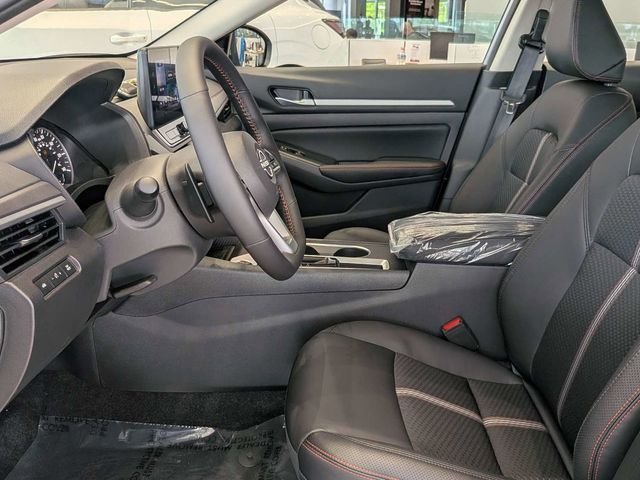 New 2026 Super Black Nissan SR Midnight Edition® image 18