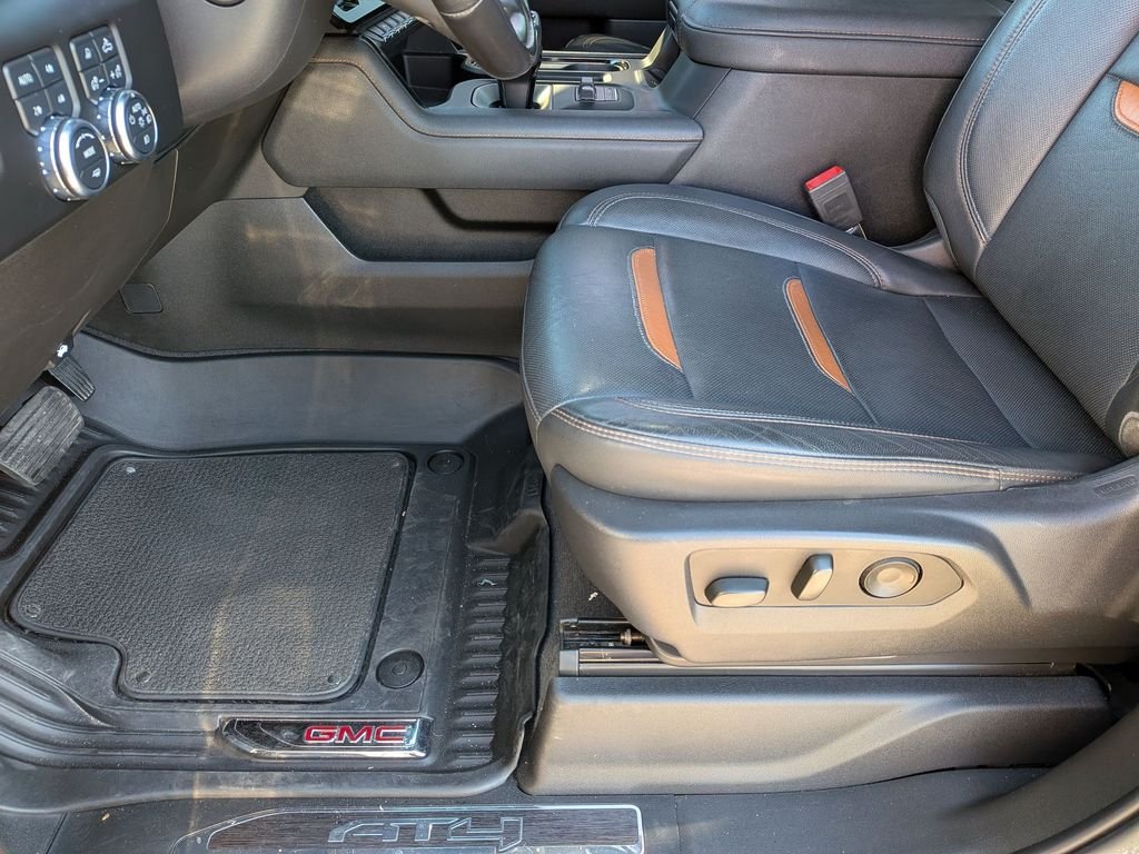 Used 2022 Beige GMC AT4 image 12