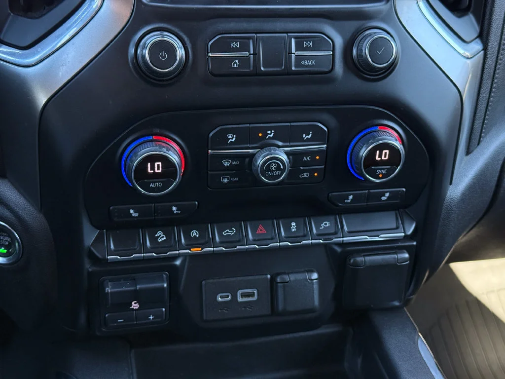 Used 2021 BLACK Chevrolet LT Trail Boss image 5