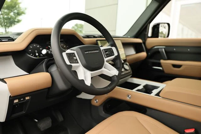 New 2026 Gray Land Rover X-Dynamic SE image 21