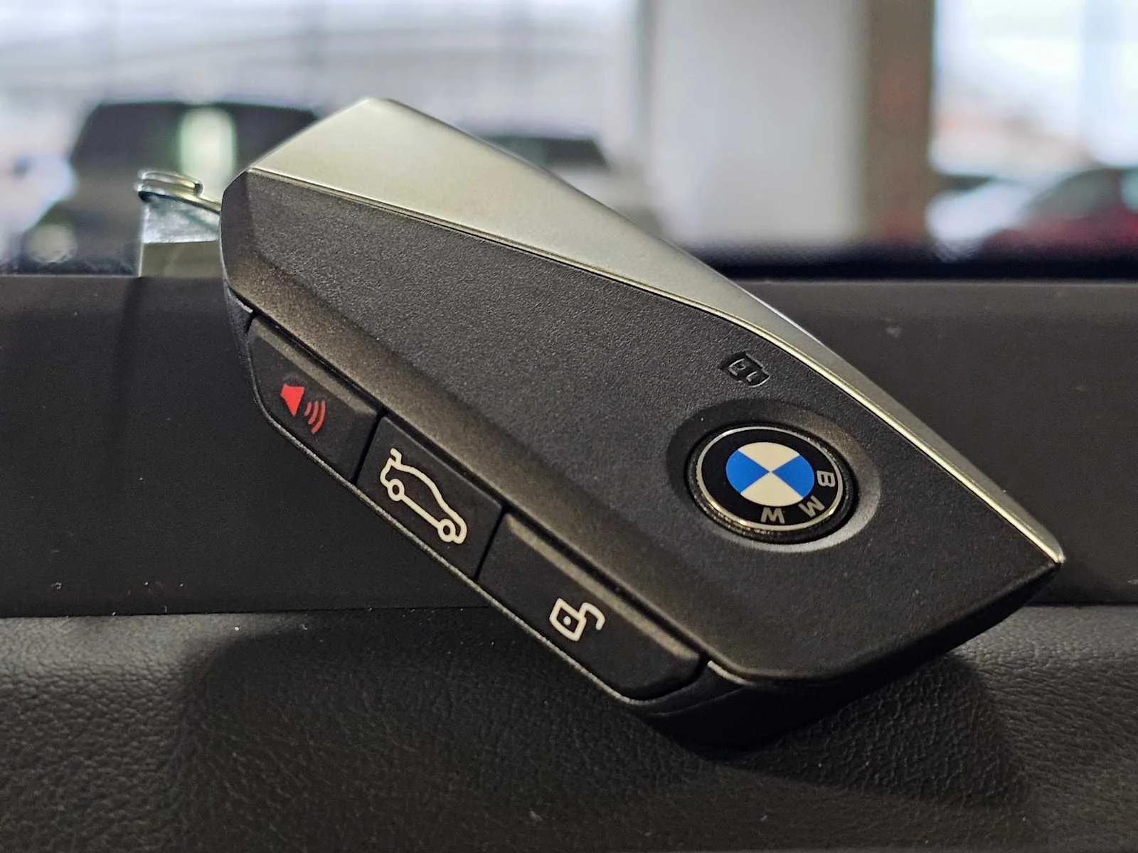 New 2026 Portimao Blue Metallic BMW xDrive28i image 40