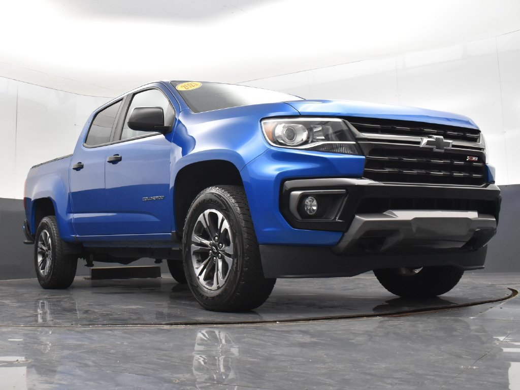 Used 2021 Blue Chevrolet Z71 image 24