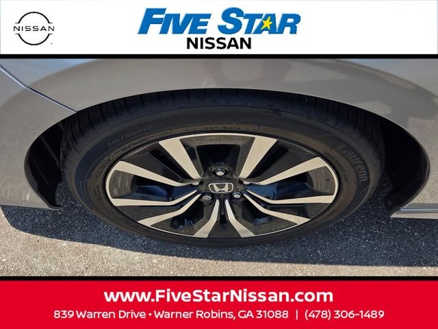 Used 2023 Black Honda EX image 16