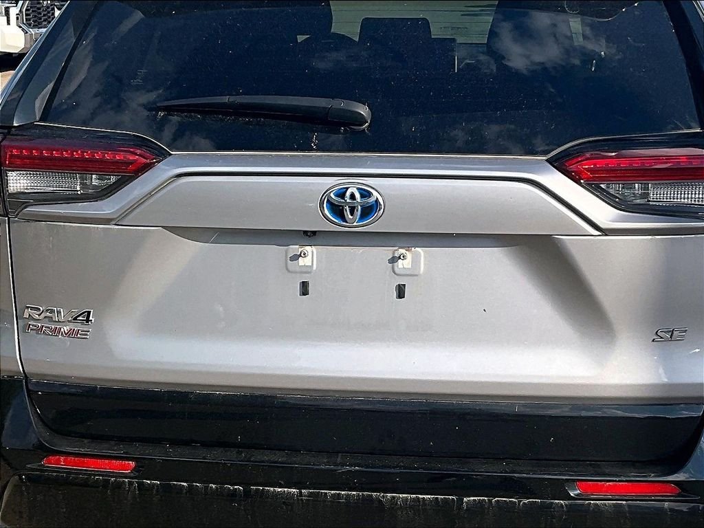 Certified Used 2024 Silver Toyota SE image 10