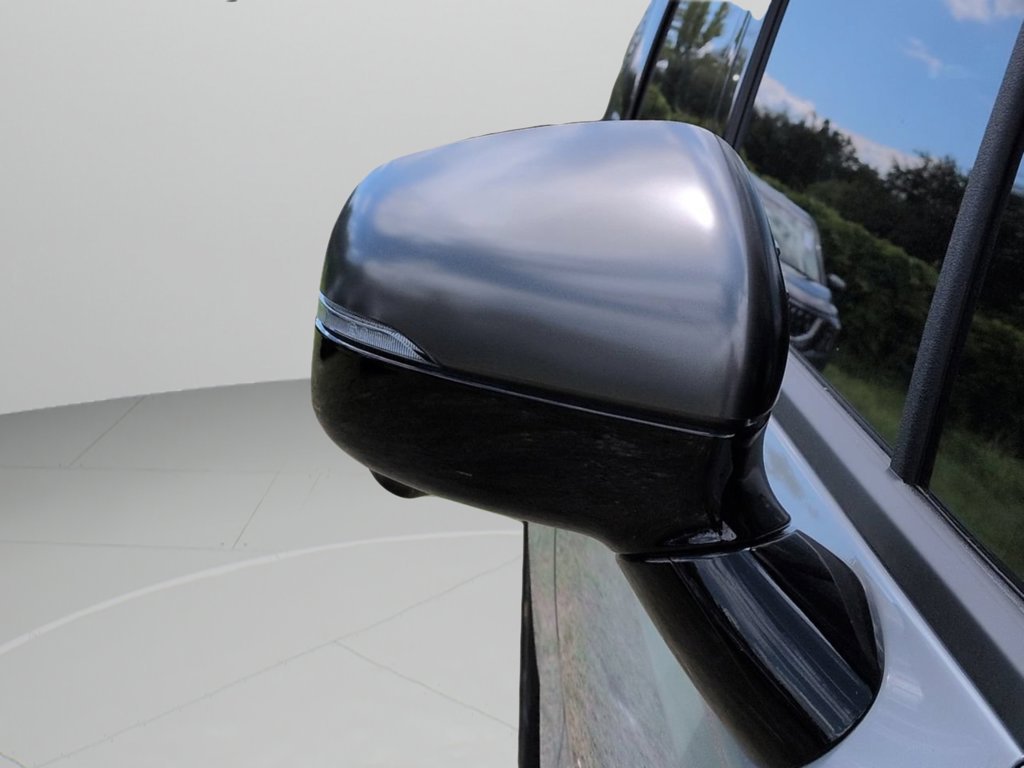 New 2026 Ceramic Silver Kia SX Prestige image 10