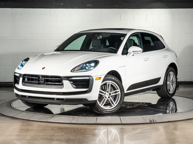 2025 Porsche Macan 