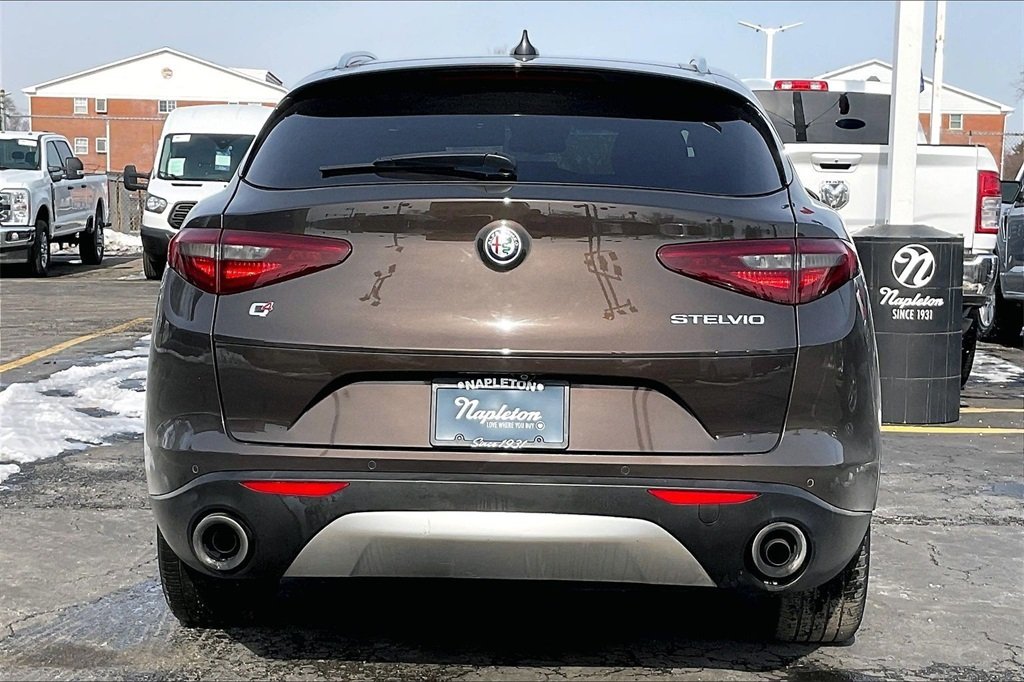 2018 ALFA ROMEO STELVIO - Image 2