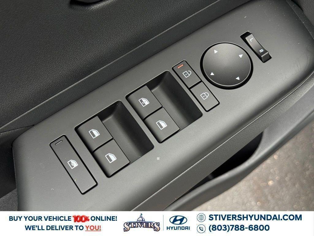 New 2027 White Hyundai SE FWD image 20