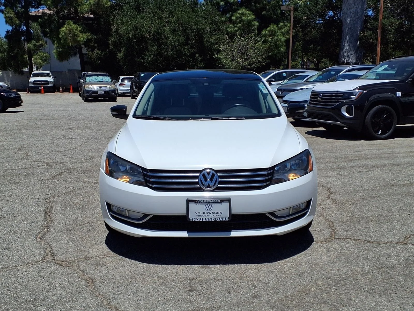 Used 2015 White Volkswagen 1.8T Sport image 2