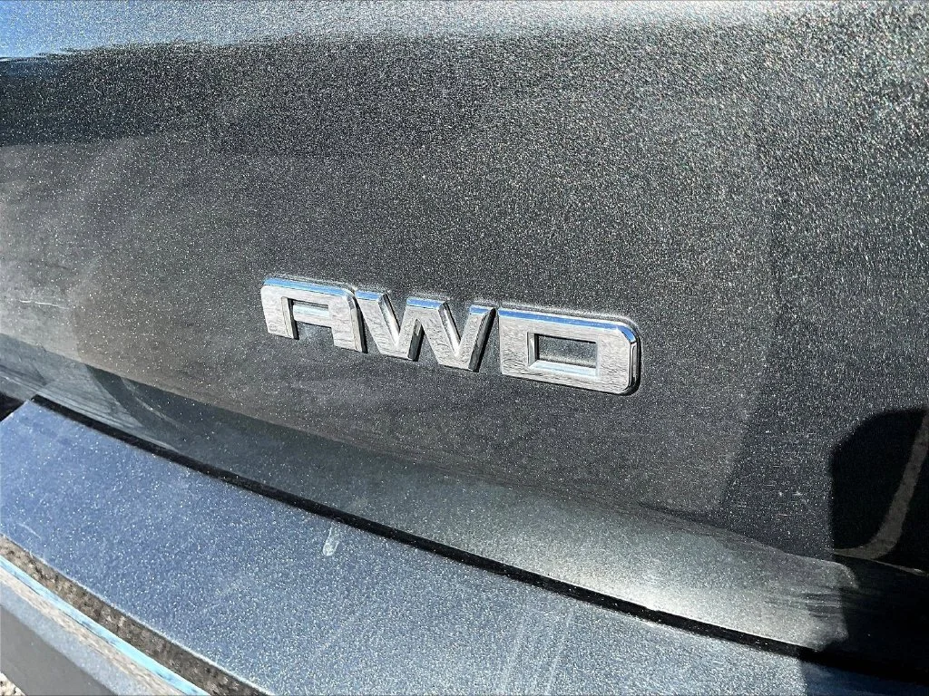 Certified Used 2019 Gray GMC SLT image 27