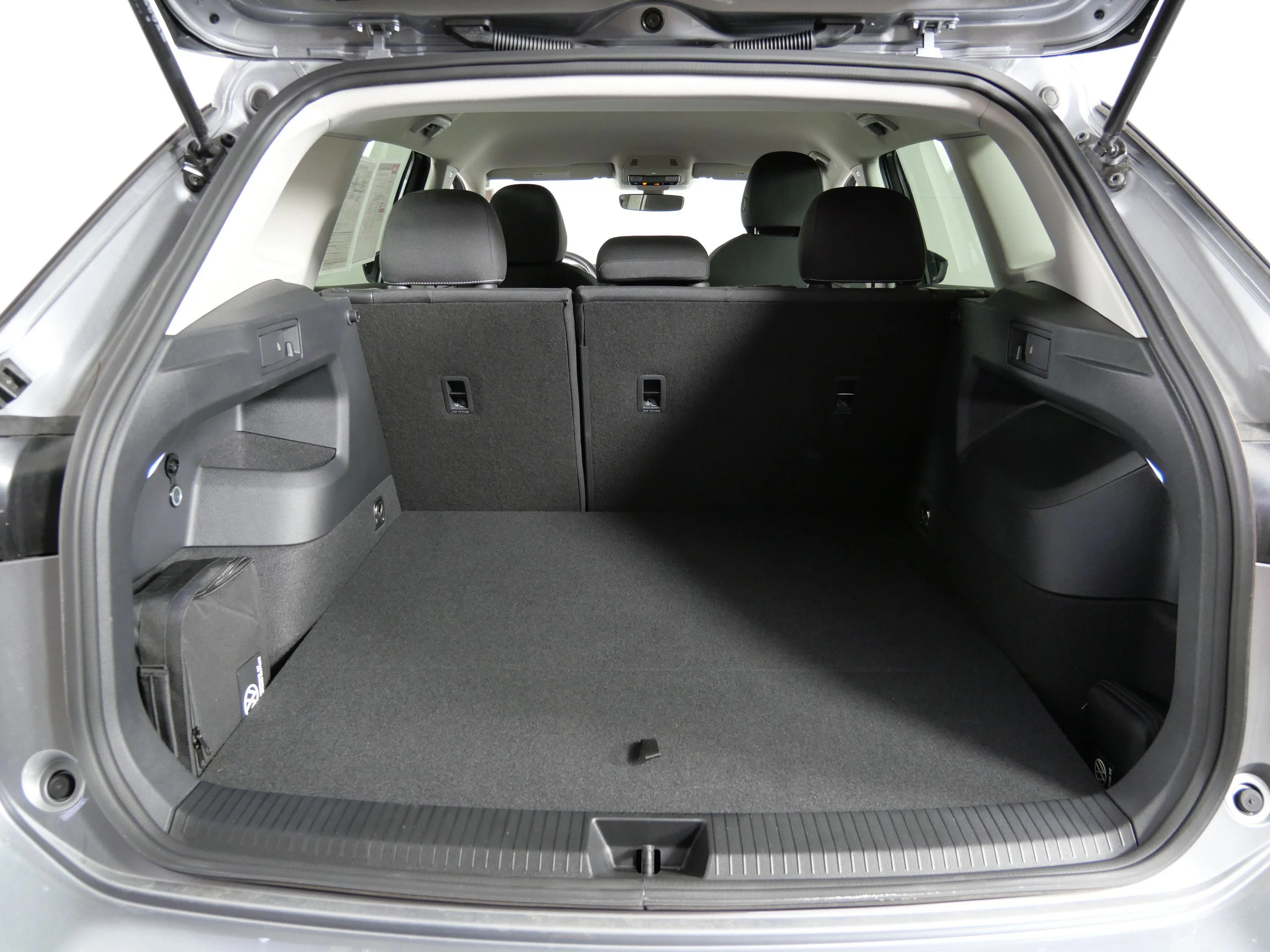 Certified Used 2025 Silver Volkswagen S image 18