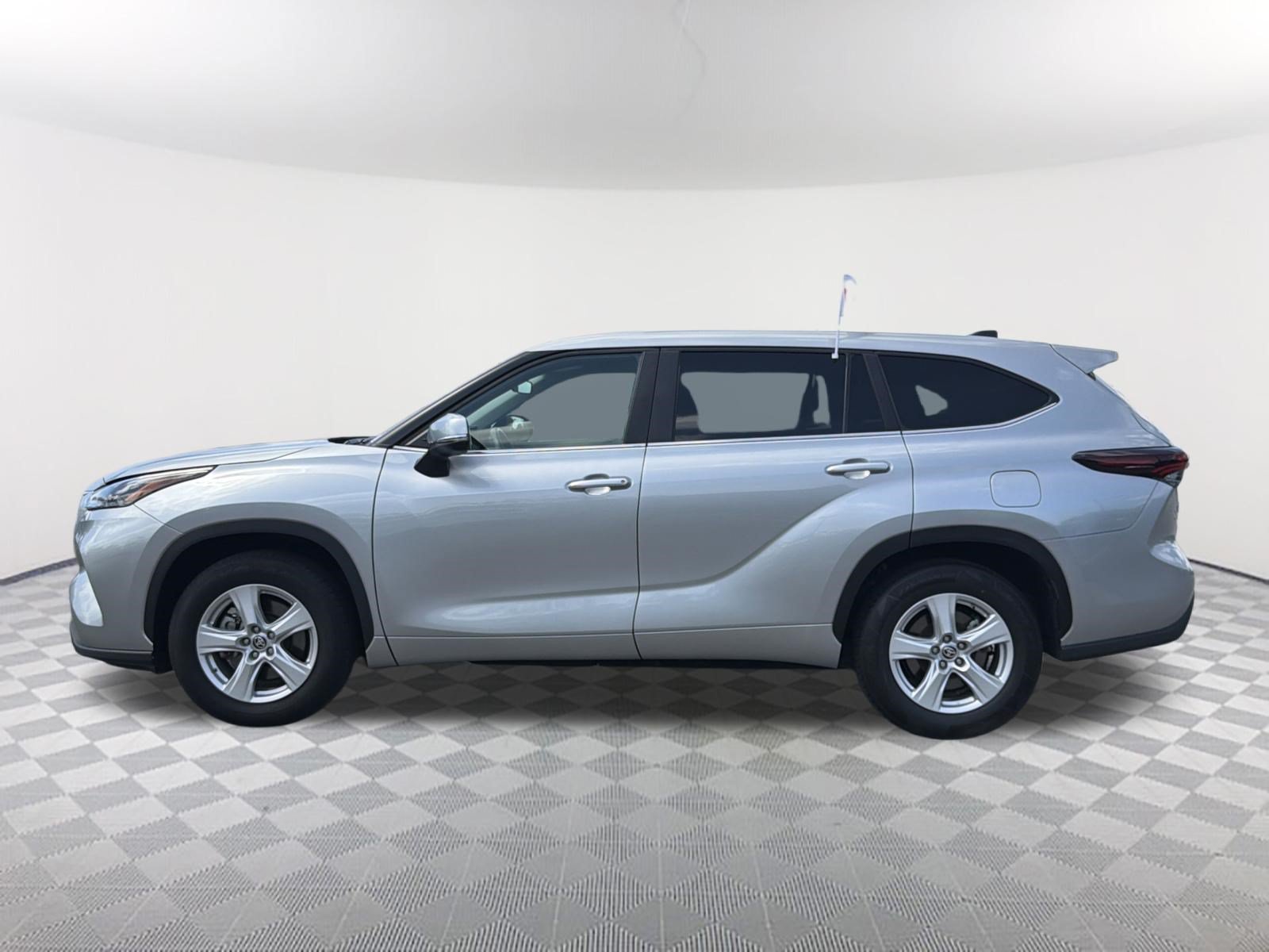 Certified Used 2025 Celestial Silver Metallic Toyota LE image 12