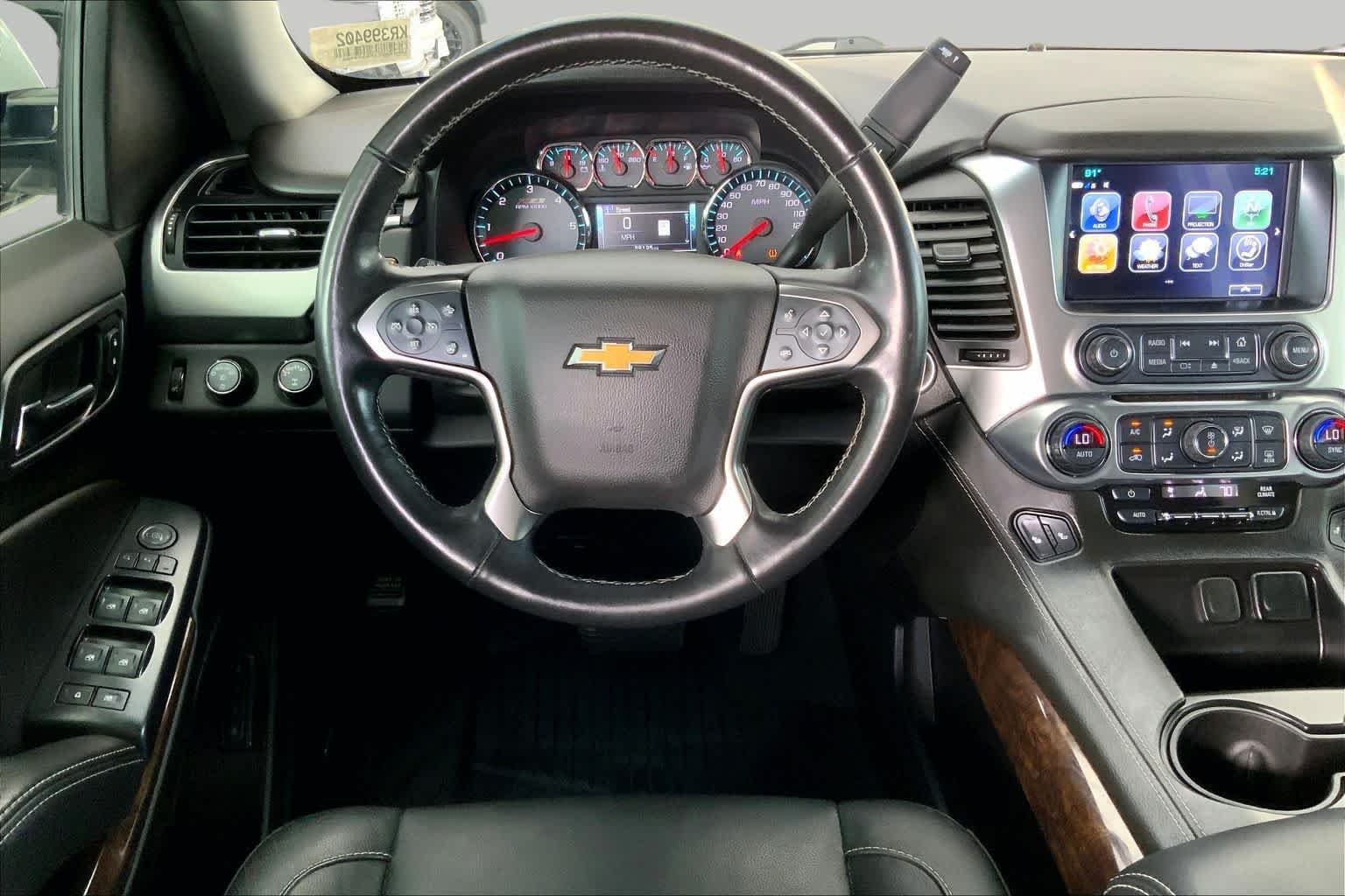 Used 2019 Summit White Chevrolet LT image 6
