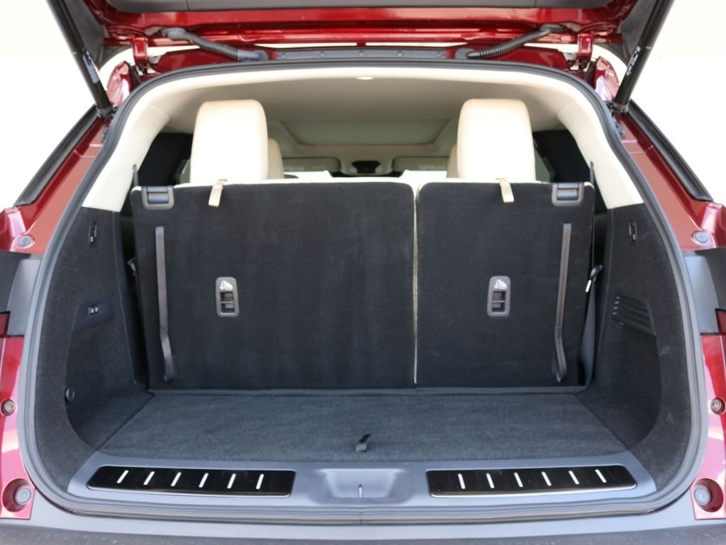 Certified Used 2025 Red INFINITI Sensory image 26