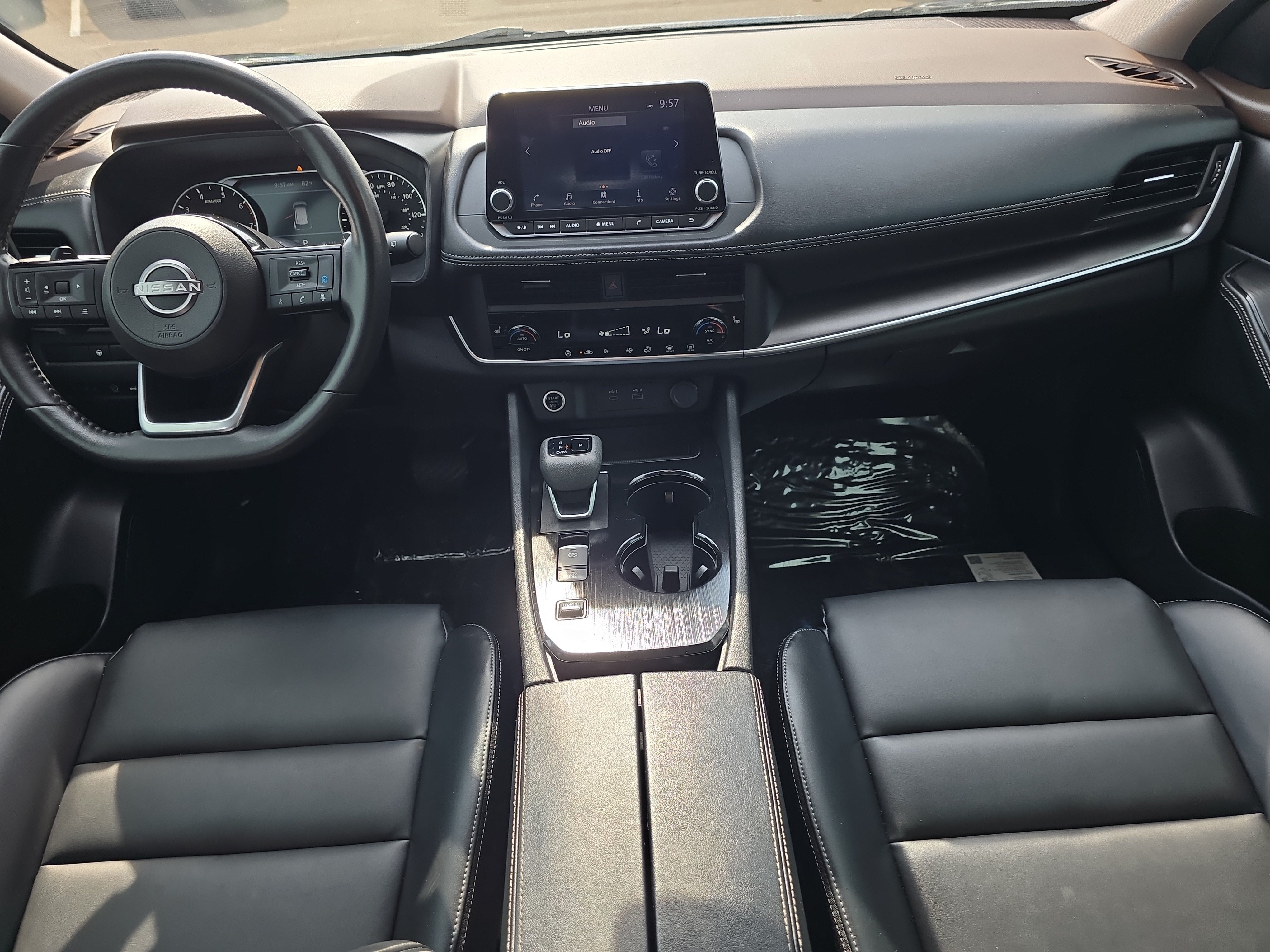 Used 2023 Super Black Nissan SV image 13