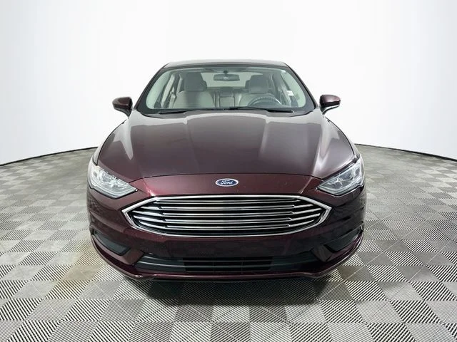 Pre-Owned 2017 Ford Fusion Hybrid SE