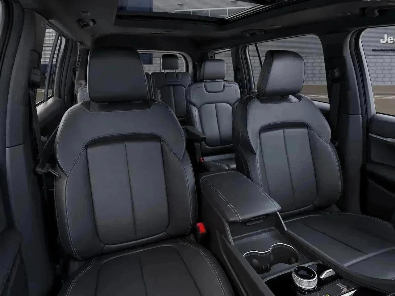 New 2026 Baltic Gray Metallic Clear-Coat Exterior Paint Jeep Limited image 42