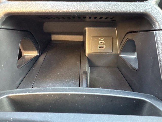 New 2026 Carbonized Gray Metallic Ford XLT image 26